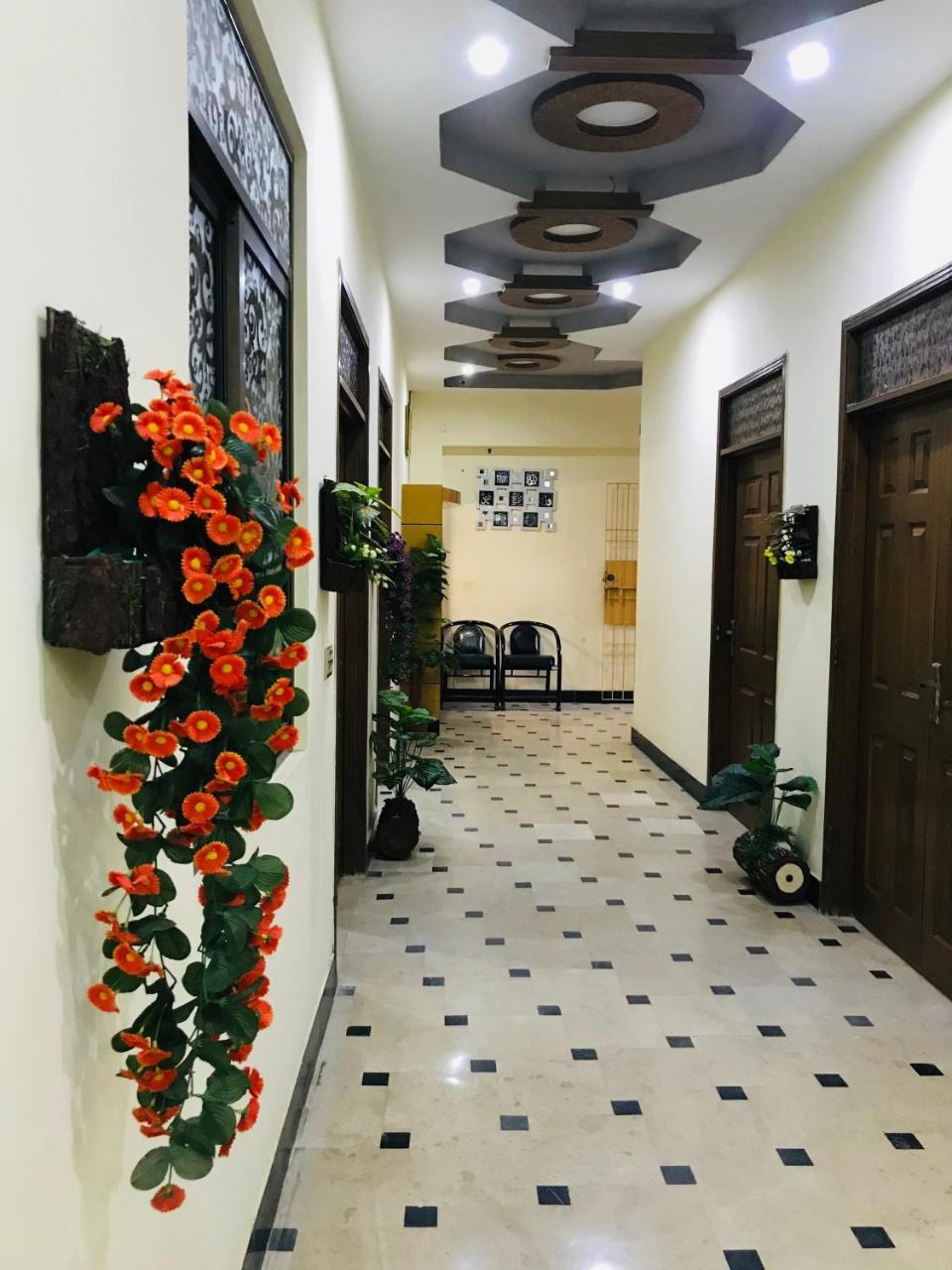 Hotel Second Home Karachi Exterior photo