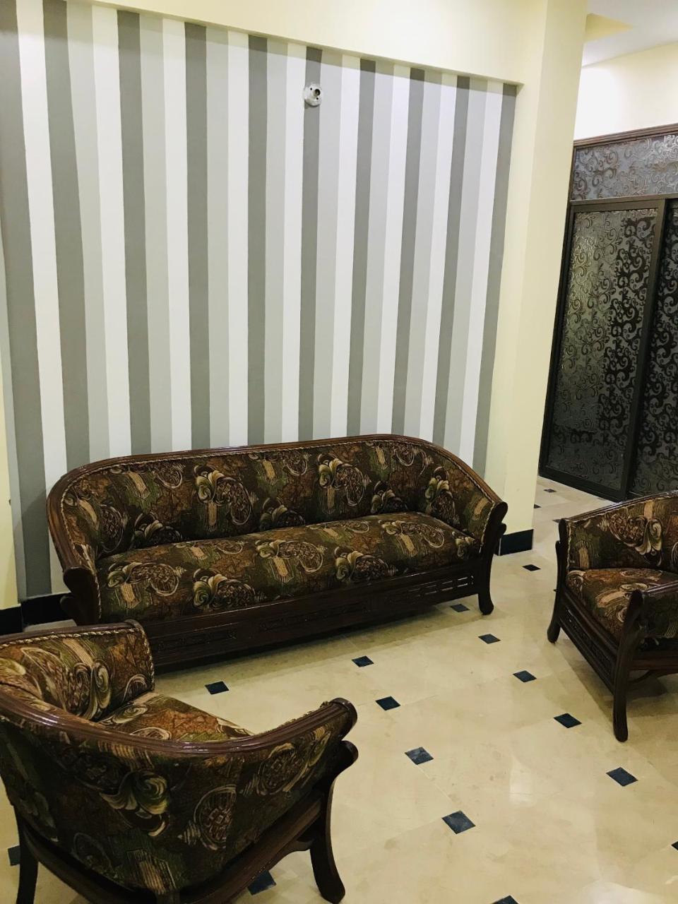 Hotel Second Home Karachi Exterior photo